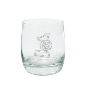 HIO-klubbens whiskyglas med Svenska golfförbundet 1:an